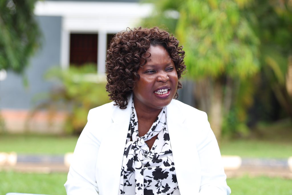 Queen Dorothy Amolo Speaking at a Press Conference in Lira City
